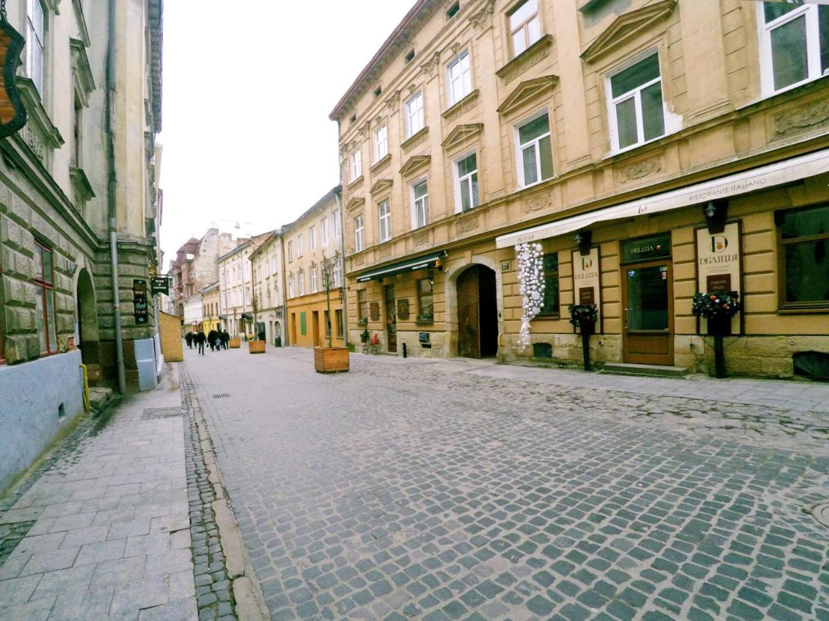 Lion King Lesya Ukrainka Leilighet Lviv Eksteriør bilde